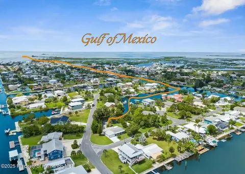 4461 Kingston Dr, Hernando Beach, FL 34607