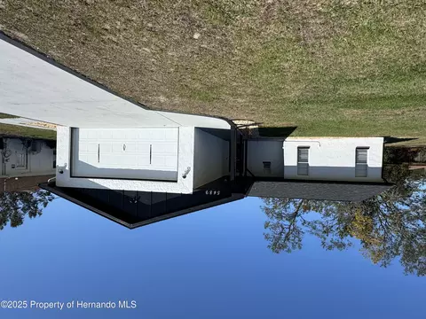 5489 Alderwood St, Spring Hill, FL 34606