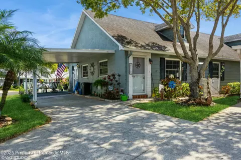 6710 Devonshire Ln, New Port Richey, FL 34653