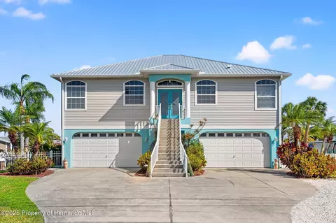 4207 Carlos Ct, Hernando Beach, FL 34607