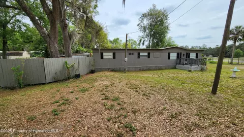 18137 Nicholas Ave, Brooksville, FL 34604