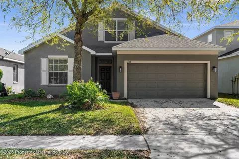 200 Fairmont Dr, Spring Hill, FL 34609