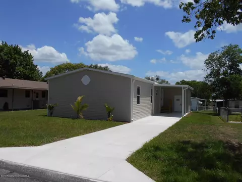 7496 Morelli Ave, Brooksville, FL 34613