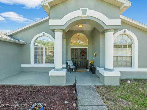 1284 Altoona Ave, Spring Hill, FL 34609