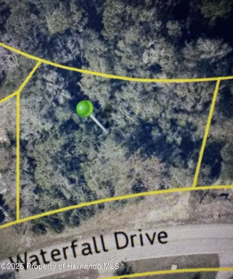 . Waterfall Drive, Spring Hill, FL 34608 photo 6