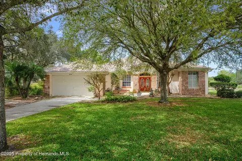 18241 Autumn Lake Blvd, Hudson, FL 34667