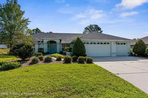 6234 Penna St, Spring Hill, FL 34609