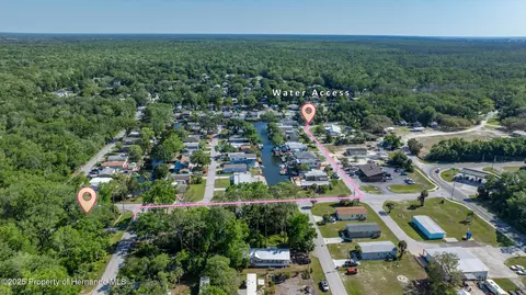 7443 Gettysburg Dr, Weeki Wachee, FL 34607