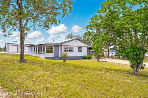 13098 Sun Rd, Brooksville, FL 34613