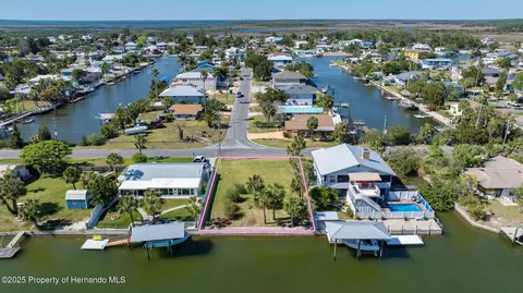 4022 Flamingo Blvd, Hernando Beach, FL 34607