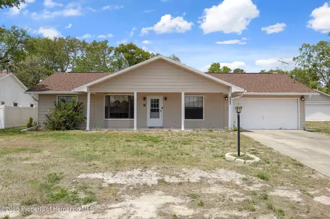 8493 Belmont Rd, Spring Hill, FL 34606