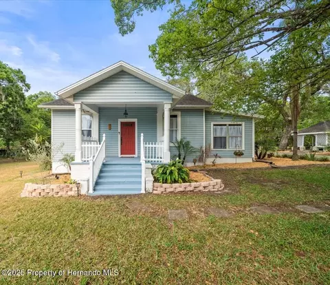 606 Howell Ave, Brooksville, FL 34601