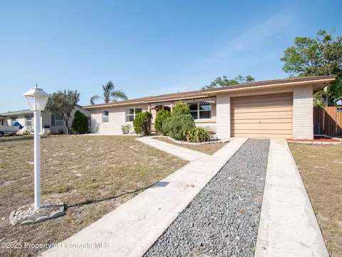 6251 Danbury St, Spring Hill, FL 34606