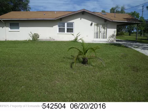 3231 Grayton Dr, Spring Hill, FL 34609