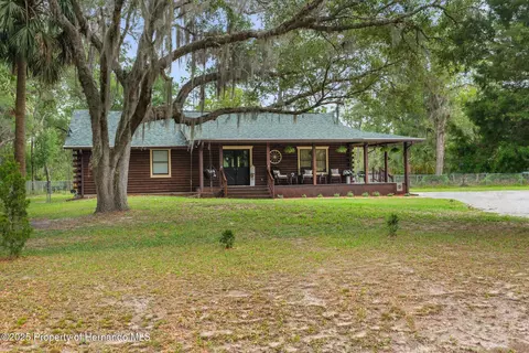 10718 W Dunnellon Rd, Crystal River, FL 34428