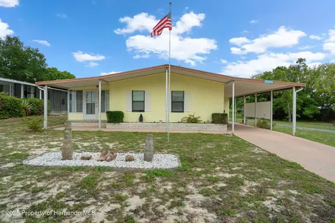 12306 Club House Rd, Brooksville, FL 34613