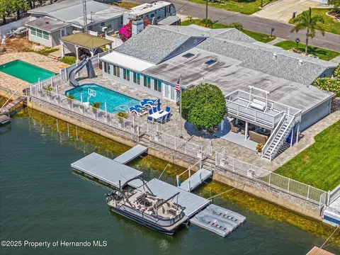 4387 6th Isle Dr, Hernando Beach, FL 34607