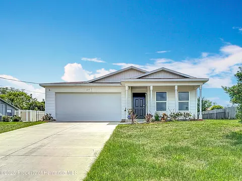 277 Hampshire Ave, Spring Hill, FL 34606