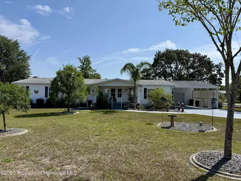 9198 Basil St, Brooksville, FL 34613