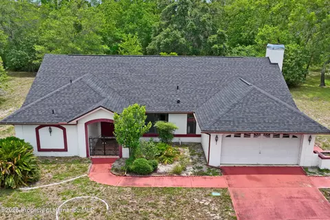 128 Oak Lake Dr, Spring Hill, FL 34608