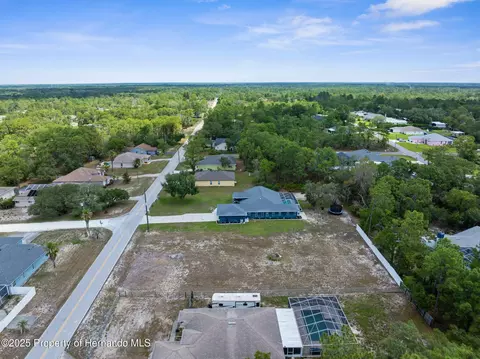 00 Nightingale Rd, Weeki Wachee, FL 34613