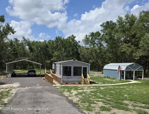 4686 County Road 656, Webster, FL 33597 photo 1
