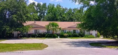 7235 Sky Ct, Spring Hill, FL 34606