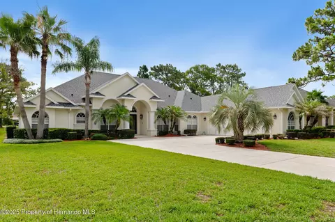 5182 Championship Cup Ln, Spring Hill, FL 34609