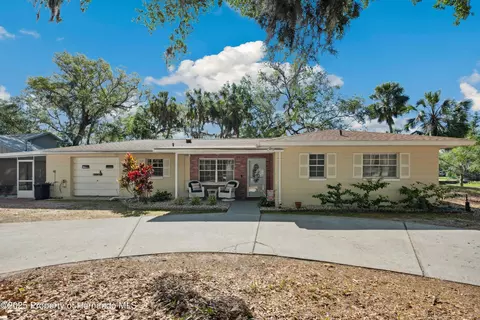 6139 S Royal Dr, Homosassa, FL 34446