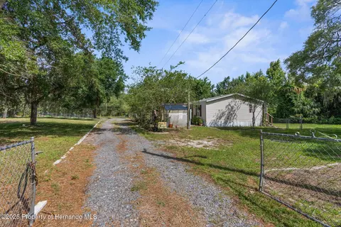 3373 Olson Rd, Spring Hill, FL 34607