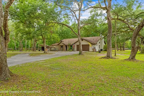 19555 Phillips Rd, Brooksville, FL 34604