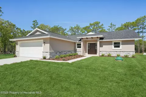 15409 Coot Rd, Weeki Wachee, FL 34614