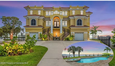 3236 Gulf Winds Cir, Hernando Beach, FL 34607