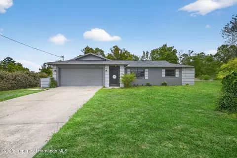 6310 Gainsboro Ave, Spring Hill, FL 34609