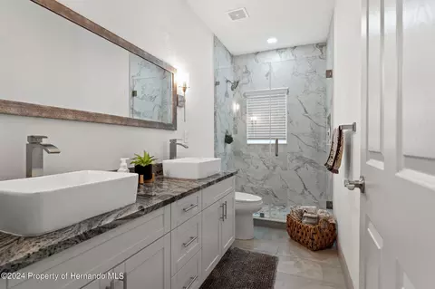 Bath - 5328 Baldock Ave, Spring Hill, FL 34608 photo 4 of 5