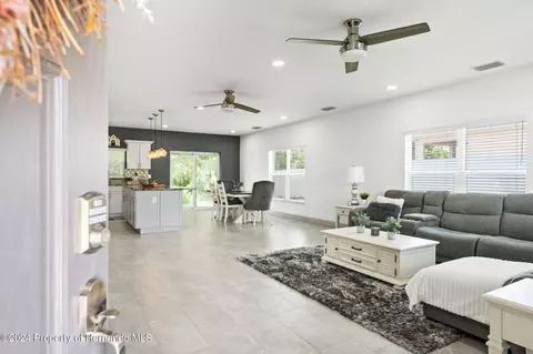 Entry Way - 5328 Baldock Ave, Spring Hill, FL 34608 photo 1 of 3