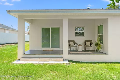 Exterior - 5328 Baldock Ave, Spring Hill, FL 34608 photo 4 of 6