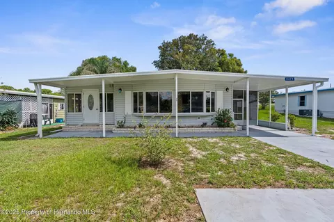 8479 Highpoint Blvd, Brooksville, FL 34613