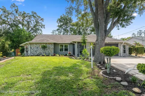 2295 Rio Cir, Spring Hill, FL 34608