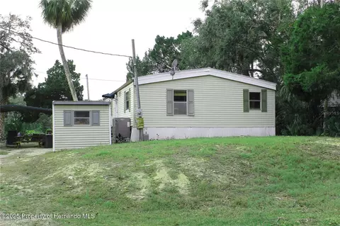 1110 S Stray Oak Ter, Crystal River, FL 34429