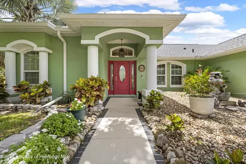 1271 Candellight Blvd, Brooksville, FL 34601