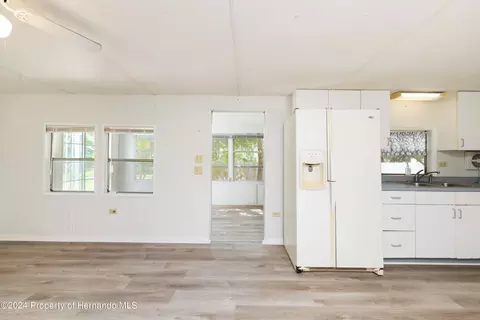 3405 Fremont Ln, Spring Hill, FL 34607 photo 8