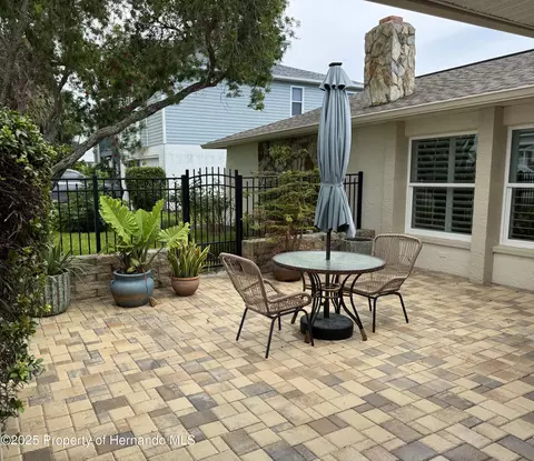 4385 7th Isle Dr, Hernando Beach, FL 34607 photo 4
