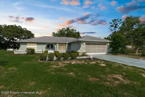 1350 Gatewood Ave, Spring Hill, FL 34608