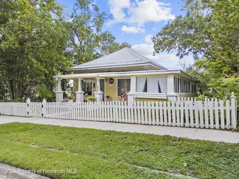 408 S Brooksville Ave, Brooksville, FL 34601
