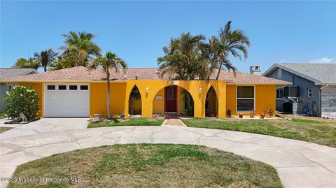 4921 Marlin Dr, New Port Richey, FL 34652