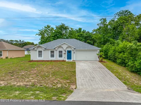 2424 Keeport Dr, Spring Hill, FL 34609 photo 1