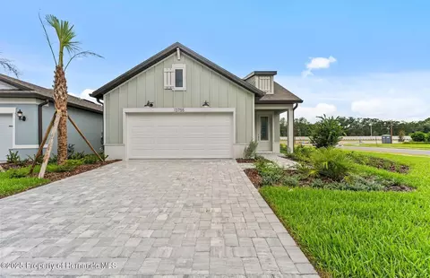 13755 Canyon Ridge Rd, Shady Hills, FL 34610
