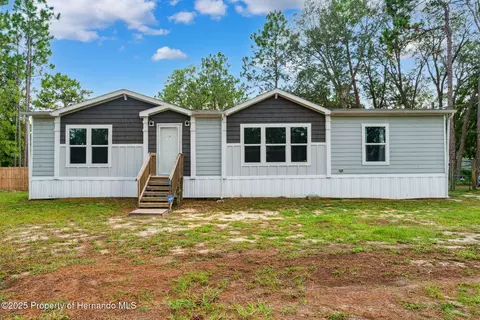 Undisclosed, Weeki Wachee, FL 34613