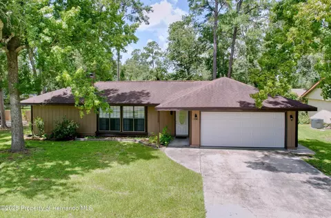 1510 Don Jr Ave, Brooksville, FL 34601